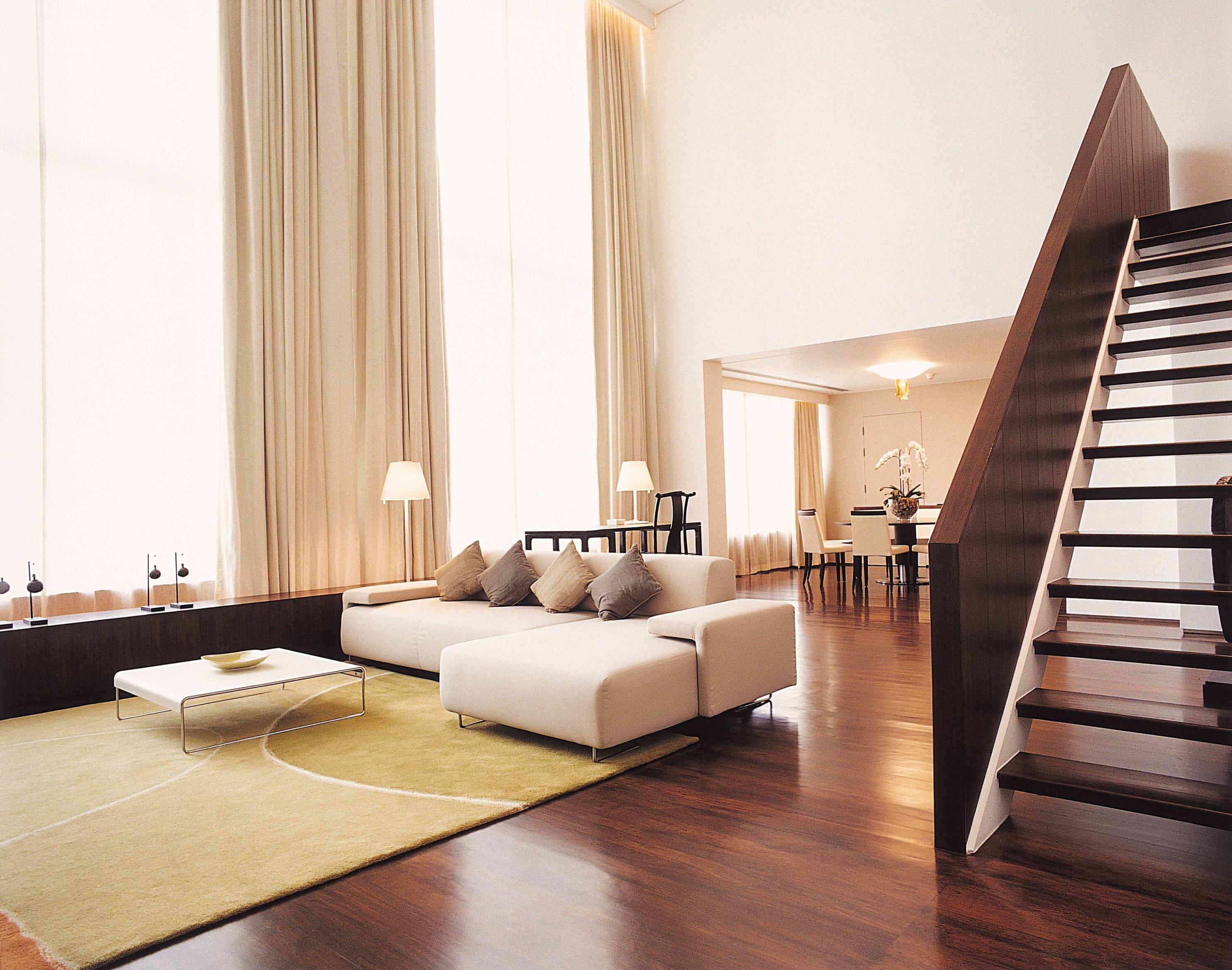 Khách sạn Metropolitan 5*