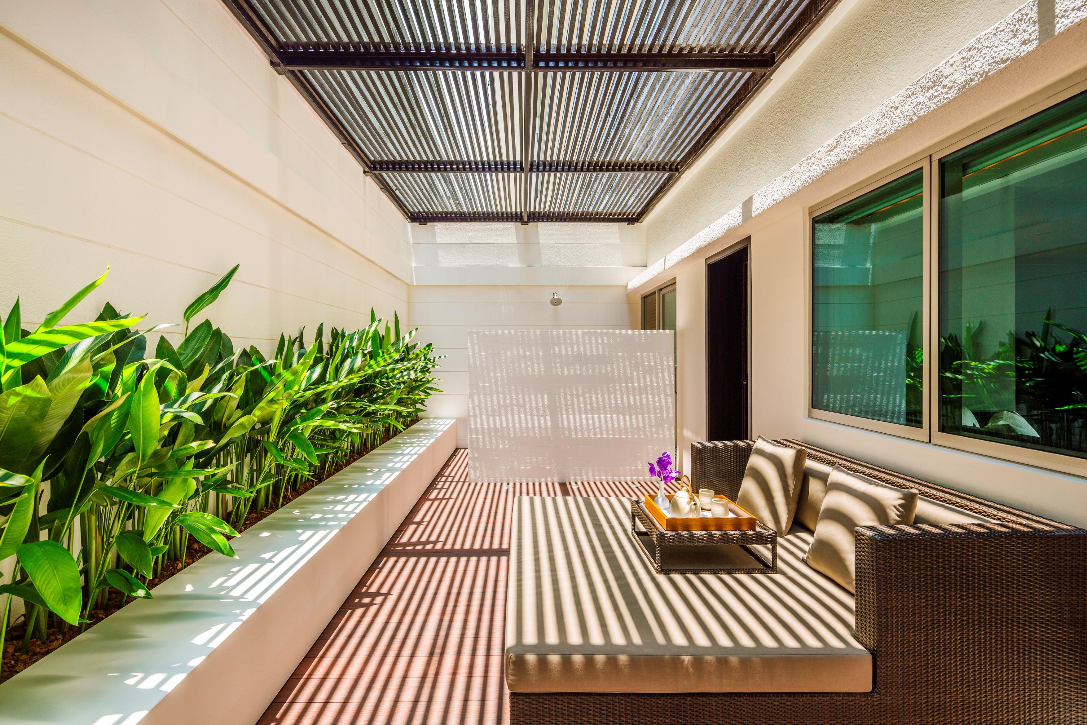 Khách sạn Metropolitan 5*